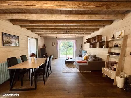 maison 5 pièces 134 m²