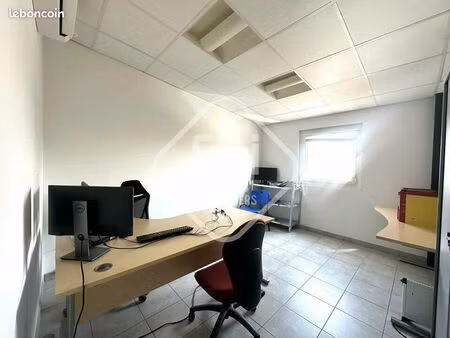 bureaux 454 m² gallargues le montueux