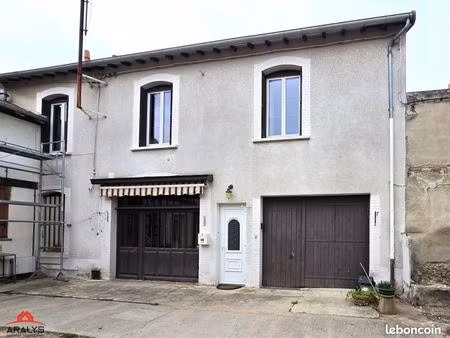 maison de ville 4 pièces 90 m²