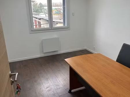 bureau 73800 coise 11 m2