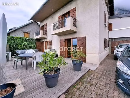 duplex 5 pièces 97 m²