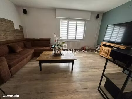 immeuble 147 m² waziers