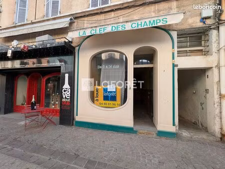 local commercial 24 m² moutiers