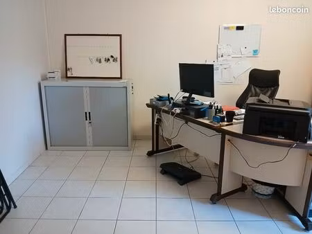 bureau bourg de languidic