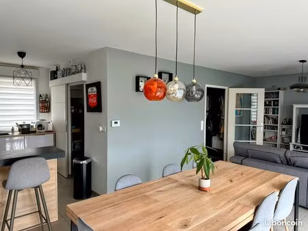 exclusivite de l'agence - vue exceptionnelle sur champs