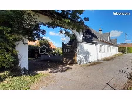 longère 8 pièces 185 m²