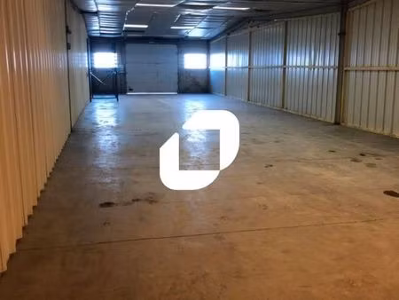 local industriel 450 m²