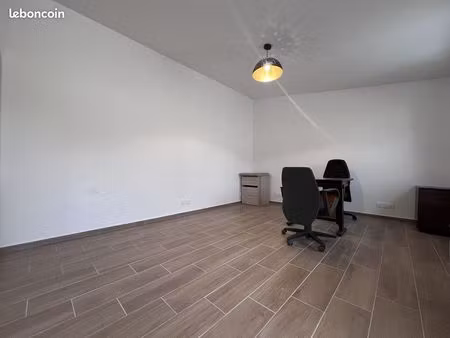 bureaux 25 m² sarcelles