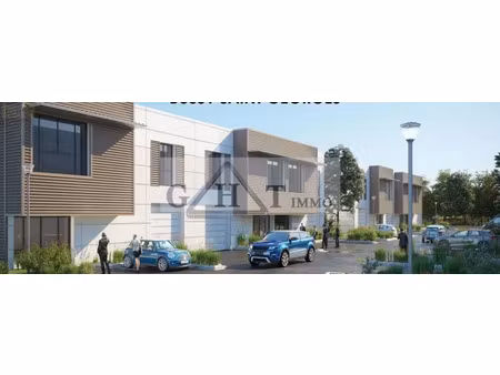 entrepot bureau 221 m² a louer bussy saint georges