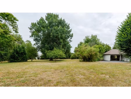 terrain 0 pièces 1148 m² à vendre / acheter smarves 86240 ? | era immobilier