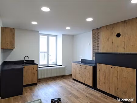 appartement 3 pièces 121 m²