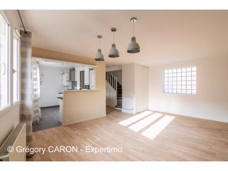 superbe duplex rénové centre pierrelaye