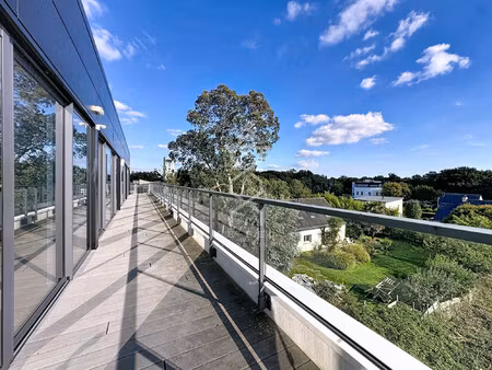 quimperlé : 289 m² de bureaux avec terrasse et ascenseur