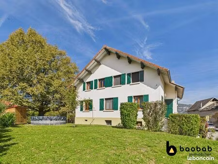 maison 8 pièces 199 m²