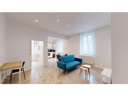 t2 dijon hyper-centre