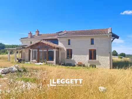 maison 6 pièce(s)  berthegon