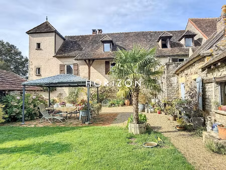 burzy : maison village 200 m2  5ch