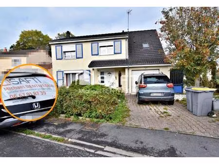 maison individuelle 4 chambres  secteur recherché.