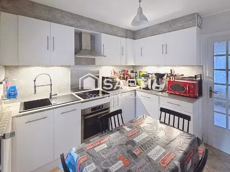 maison semi mitoyenne 6 pièces avec jardin et garage sans travaux à prévoir  proche de tou