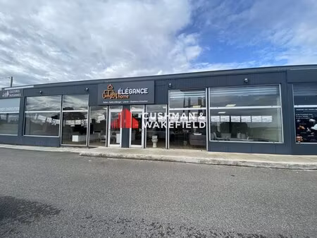 local commercial à louer