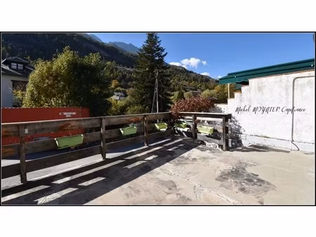 champcella  appartement t2 avec terrasses et studio indépendant