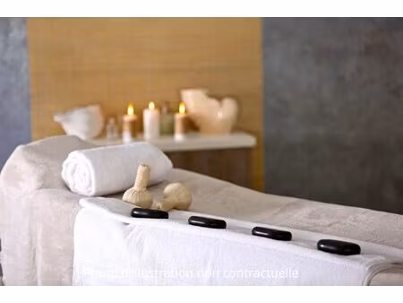 rumilly centre de bien etre esthetique 144 m² 66000 €