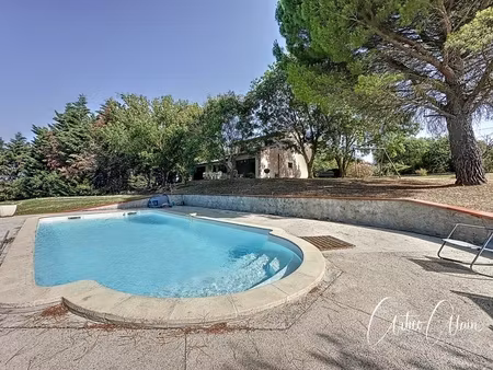 belle maison familiale 140 m² avec piscine et grand terrain plus de 3400m²