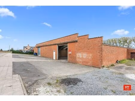 kmo-unit (343 m²) te koop op slechts 7 min van de noorderring van ieper