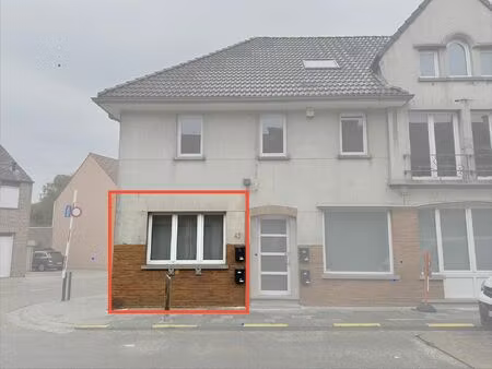 praktijk/handelsruimte te centrum denderleeuw