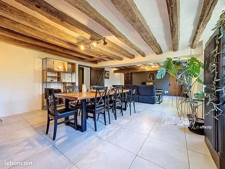 longère 7 pièces 210 m²