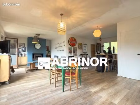 pavillon 6 pièces 130 m²