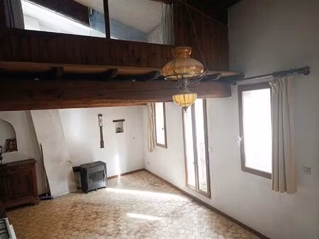 maison de village avec garage