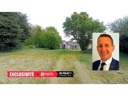 longère à rénover de plus de 140 m2 avec des dépendances sur une parcelle de plus de 2 700