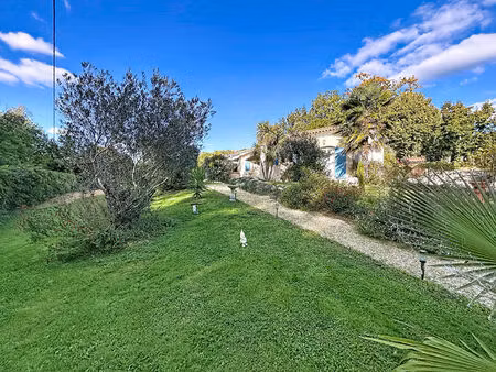 vente maison 7 pièces  190.00m²  villaudric