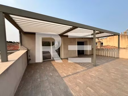 appartement 2 pieces avec terrasse et vue degagee