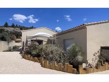 exclusivite : aureille : maison récente de total plain pied de 170 m2 