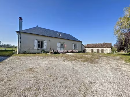 vente maison 6 pièces 208 m² à château-la-vallière (37330)  329 000 €