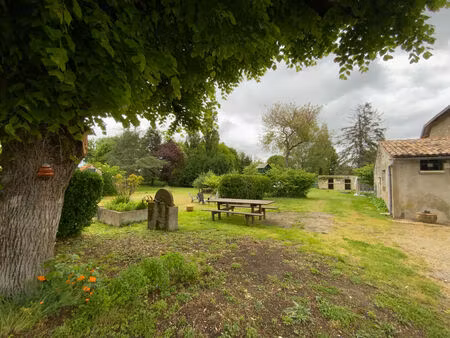 vente maison 7 pièces 172m2 guitinières 17500 - 283500 € - surface privée