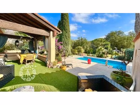 montesquieu des albères - splendide villa avec piscine et grand terrain