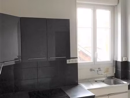 a louer - 3 pieces centre ville