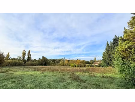 vente terrain 6375 m² à aubignan (84810)  170 000 €