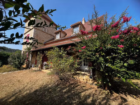 vente maison 6 pièces 150 m² luzech (46140)