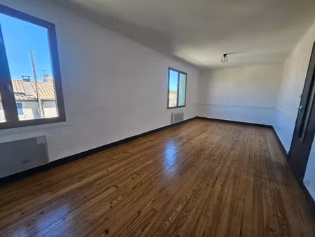 vente appartement 3 pièces 69 m² à mirepoix (09500)  76 000 €