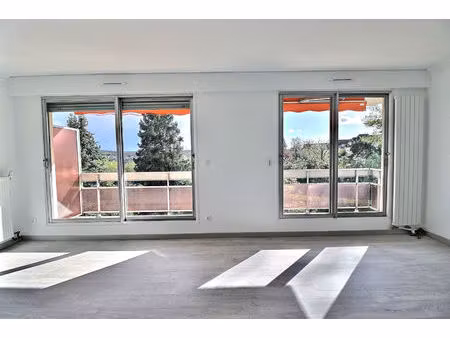la roseraie - mareil marly - 86.40m² - 2 chambres.