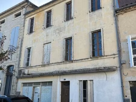33580 monsegur - 2 immeubles a renover   458 m²