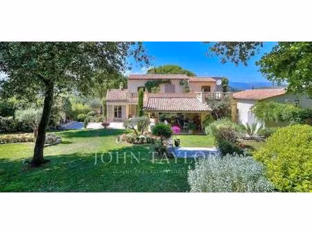 maison avec piscine biot (06)