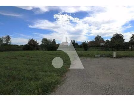 terrain constructible viabilisé à vendre