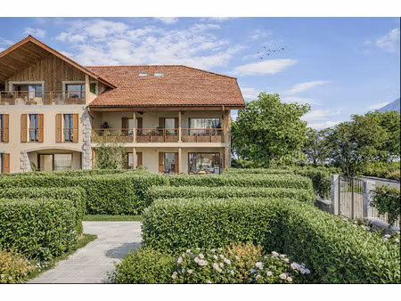 vente programme neuf t2  t3  t4 51 à 99 m² menthon-saint-bernard (74290)