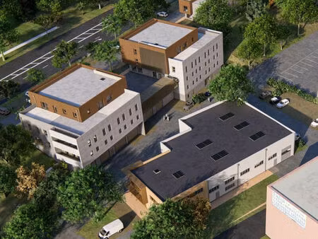 vente commerce 656 m² charvonnex (74370)