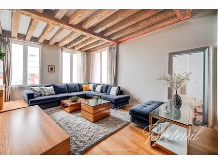 maison de luxe à vendre dans le quartier montorgueil-saint denis